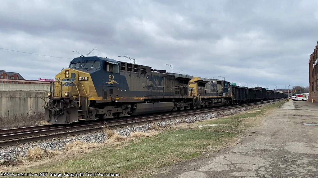 CSX 52 and a friendly horn salute.